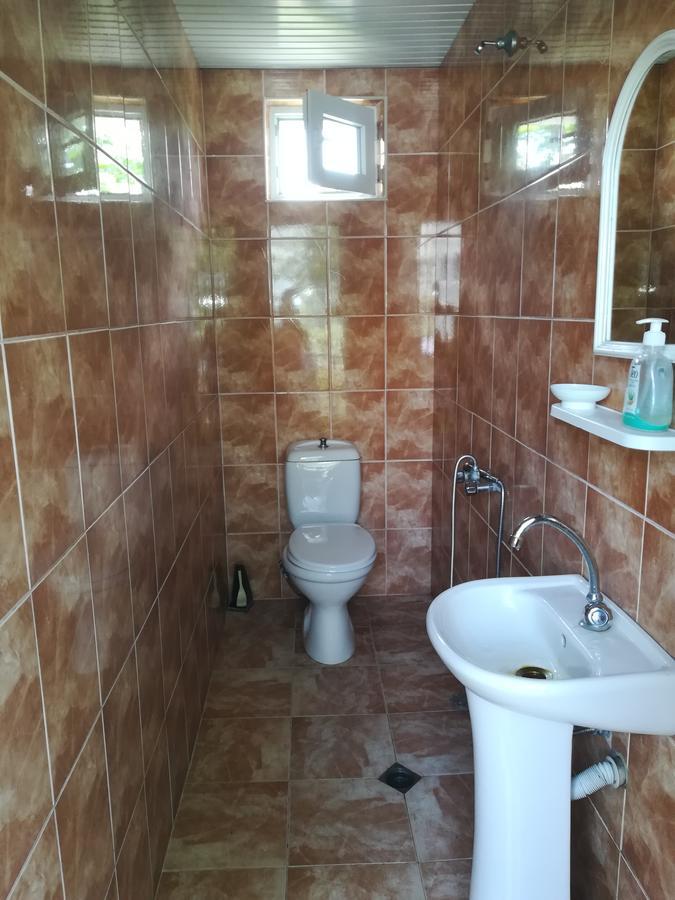 Guest House Of Givi 코불레티 외부 사진