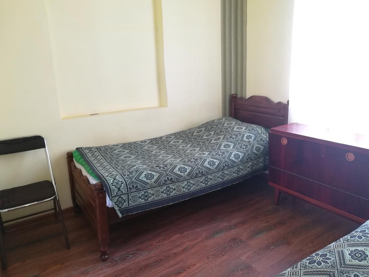 Guest House Of Givi 코불레티 외부 사진